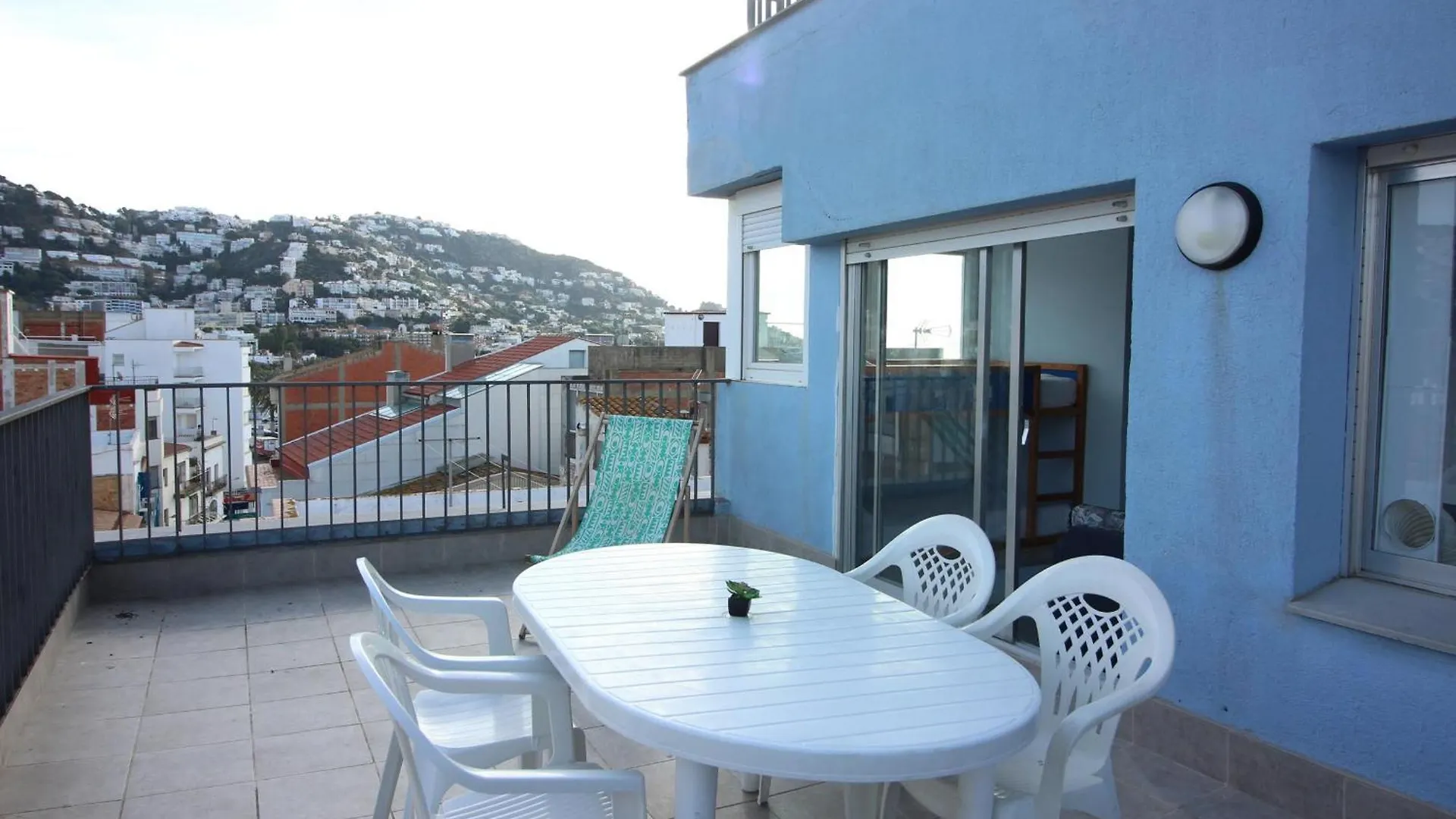 Estrella De Mar 5-1 - Apartamento En El Centro De Roses, A Solo 25M De La Playa. - Es-228-112 Appartamento